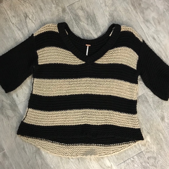 NWOT FREE PEOPLE Chunky Knit Oversized Sweater - Picture 2 of 5